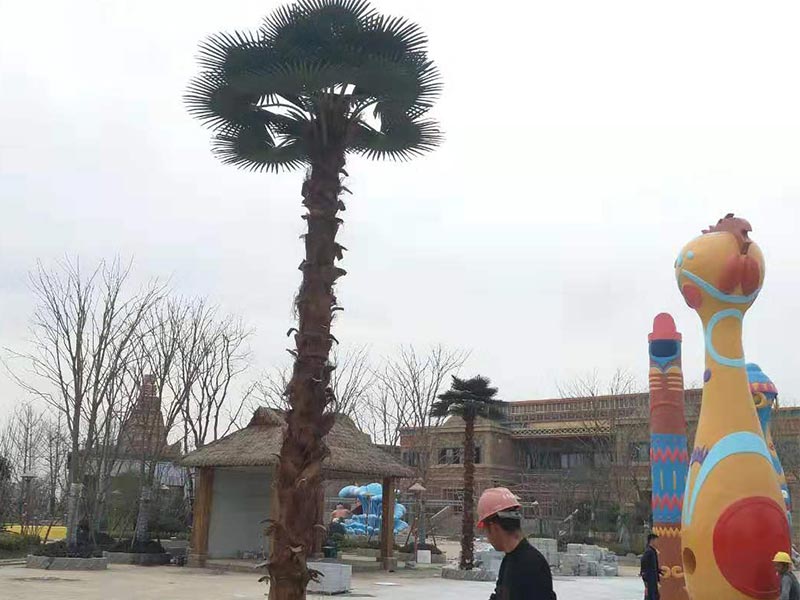 南京欢乐谷-仿真棕榈...